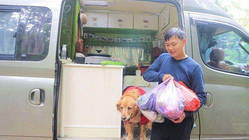 房车自驾游庐山，怕五一游客太多，囤了一大堆菜露营