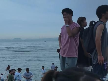 厦门最大的沙滩,也是游客最密集的沙滩,应该就是白城沙滩了吧#旅行vlog #厦大白城沙滩 #厦门旅游攻略 #厦门