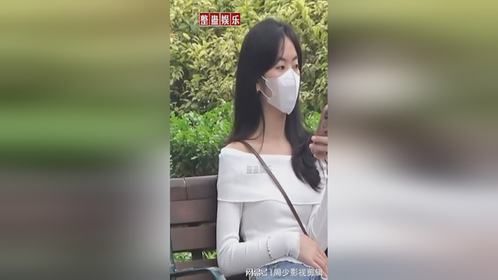 小姐姐是看到了什么，能让她都快笑懵了