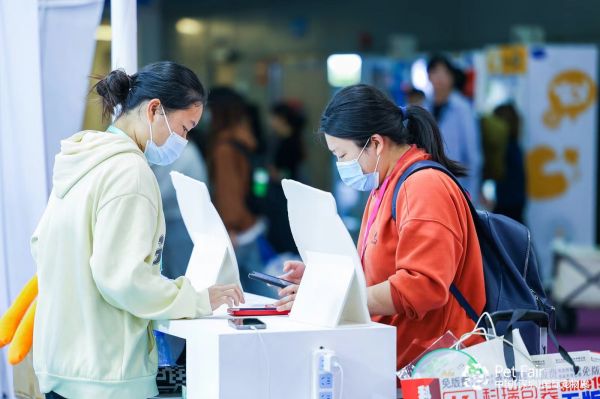 全球盛会，「圳」聚商机！ 第11届中国(深圳)国际宠物用品展盛大开幕！