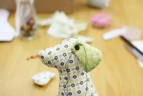 布艺狗狗、猫咪玩偶手工制作教程