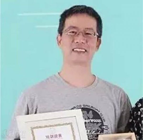 王昭文