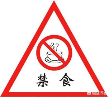 杜宾犬图片:哪些狗狗适合一起徒步旅行？