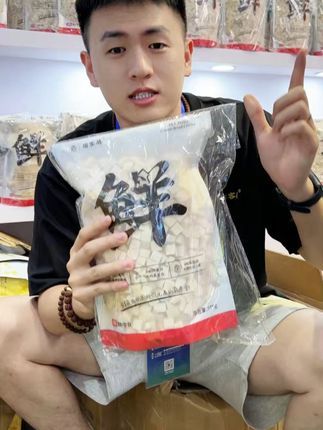 俏客萌宠物食品旗舰店：俏客萌这次真的玩大了，只做一天，快来看看吧 #俏客萌冻干 #宠物零食 #鸡肉冻干