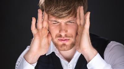 什么是微笑抑郁症? 三种人容易出现微笑抑郁症