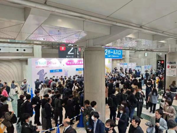 知名宠物公司被执行9万；中宠申请新专利；英国加强宠物诊所监管