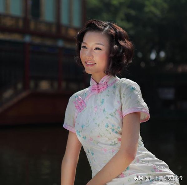 手机如何拍出精彩通透的逆光美照？