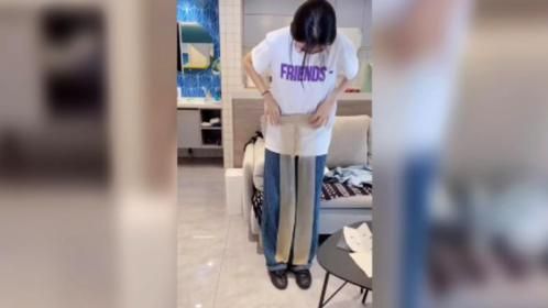 送给表妹一条丝袜，穿上之后秒变女神！