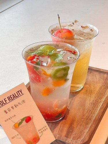 上海新开的！ins风气泡水！