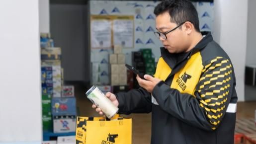 奥运观赛新标配,美团歪马送酒如何在酒水即时零售行业崛起?