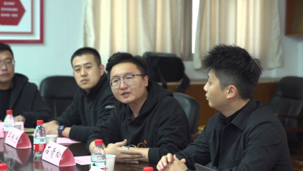 南农大携手豆柴 正式成立宠物营养专家工作站