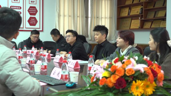 南农大携手豆柴 正式成立宠物营养专家工作站