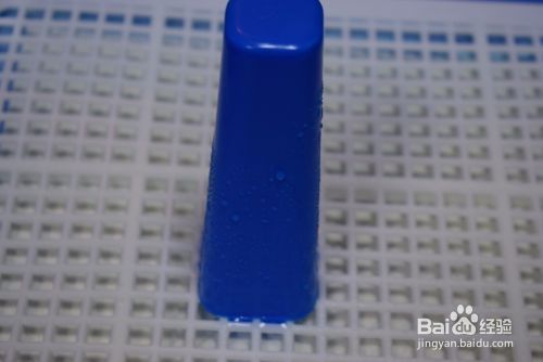 狗狗厕所怎么使用图解 狗尿垫怎么用