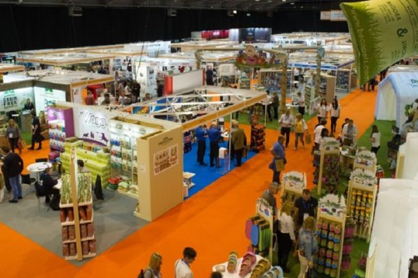 英国国际宠物用品展览会PATS PET SHOW(www.828i.com)