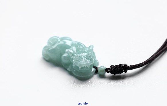 兔子挂件翡翠-兔子挂件翡翠图片