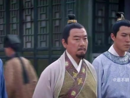 朱元璋上街微服私访，不曾想竟听到有人讲他坏话。 #朱元璋 #历史 #电视剧解说