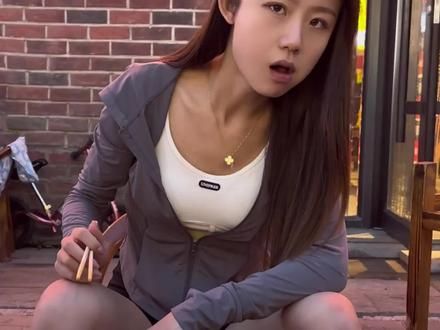 东北哥们的越界行为，我把你当兄弟，你却想让我当你媳妇儿 #东北女孩 #东北姑娘有多彪悍 #纯友谊 #东北女人 #搞笑