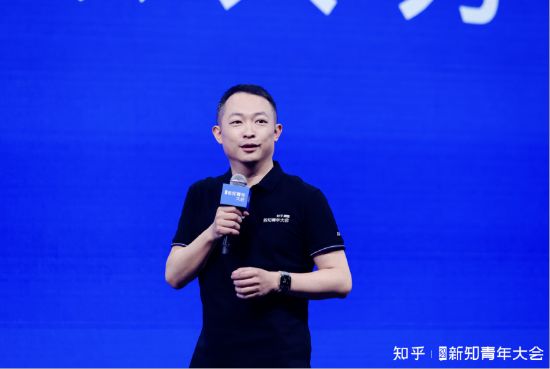 知乎创始人、董事长兼CEO周源