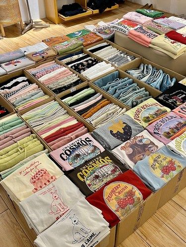 不在韩国！在上海！逛一次一年都穿不完……