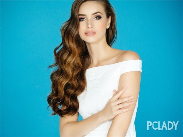 2017流行发型抢先看 女生短发最新发型尽显属于你自己