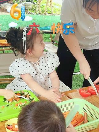 桉琪:六一儿童节快乐#幼儿园六一活动 #六一氛围感提前拉满 #无忧无虑的童年 #幼儿园里欢乐多 #孩子们的笑容