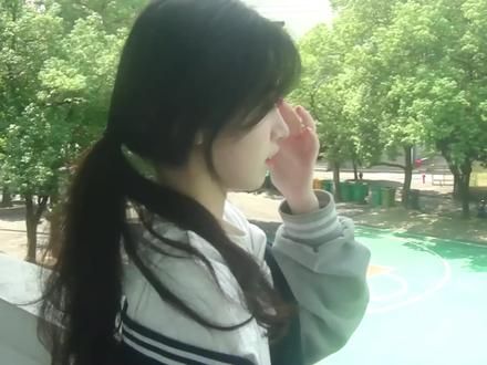 #女高中生 从此以后再也找不到那心动