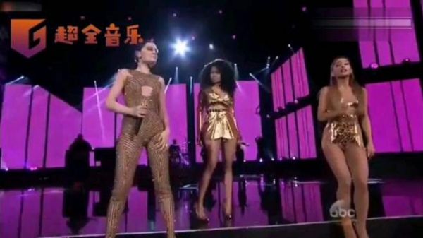 结石姐太狂野,把格莱美当成自己的演唱会,还把台下歌手调戏个遍