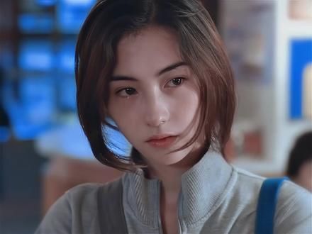 “皮相美与骨相美都兼具的神颜”♥️可惜 大美女也难逃爱情的苦~#神仙颜值 #偏向