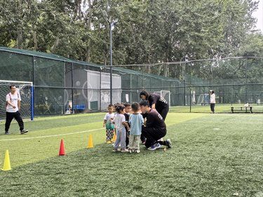 小朋友周末的体能课