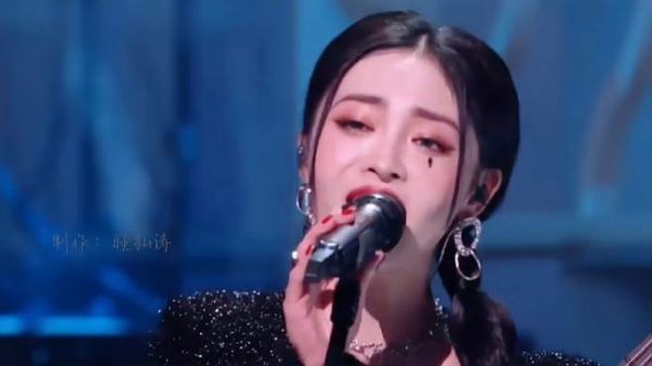 一曲《杜凝眉》一部红楼梦 古风西山瘦马断肠人在天涯