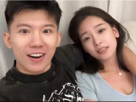 椰子玉足“勾引”巨龙,对于即将和罗布的百分大战,周楷恒不打算分居了#周楷恒 #柯冉 #椰子 #zooparty