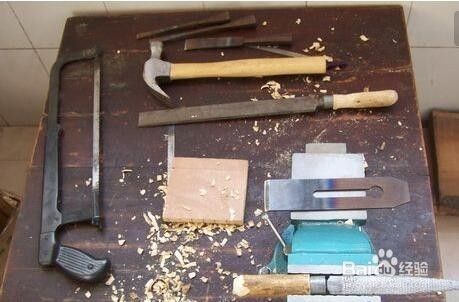 怎样修补狗咬坏的家具