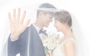 同种品牌同日出厂包装不一 正规超市疑售假榨菜