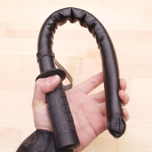 3303