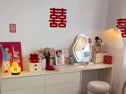 59的化妆桌➕斗柜 这简直就是我的梦中情桌 太绝啦#梳妆台#化妆台#少女卧室#仙女必备#我家的氛围感角落