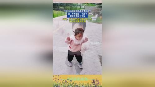 离异妈妈半年后再次见到孩子，同一件衣服同一个孩子眼里仿佛没有了光，妈妈：这个世界我们都只来一次 以后我在哪你在哪！