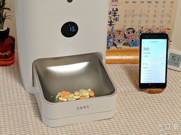 米家智能宠物喂食器2，比1代强还有更多的选择_新浪众测