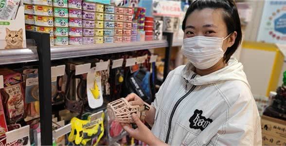 狗出门是否要戴嘴套?听他们都咋说