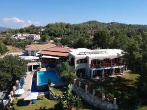 迪米特里天堂酒店(Demetriou Paradisos Hills Hotel)图片