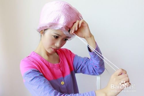 不去美发店，怎样让头发柔顺服帖？