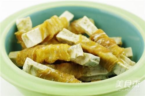 宠物食谱：番薯鸡肉棒