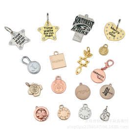 源头供应不锈钢吊牌激光雕刻镂空不褪色可定 制logo内孔饰品铭牌