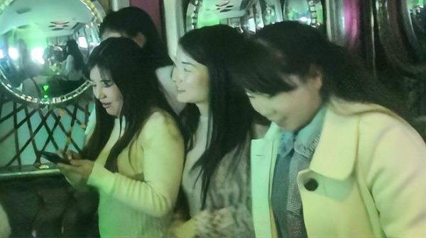一女人陪了一男人一晚上结果还是走了