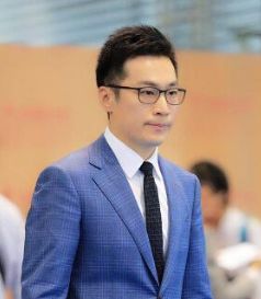 吴迅 先生