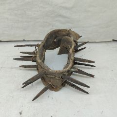 <strong>清代民国猎狗牧羊犬使用的防狼项圈老物件渔猎放牧民俗收藏包老保真牛皮加铁材质</strong>_猫狗/宠物用品