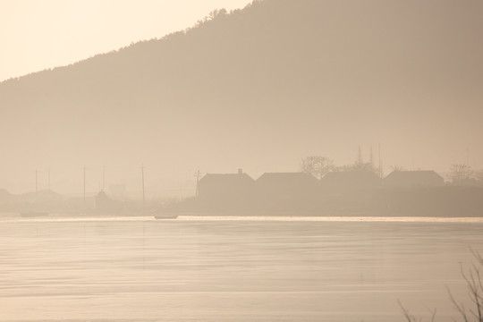 湖边风景