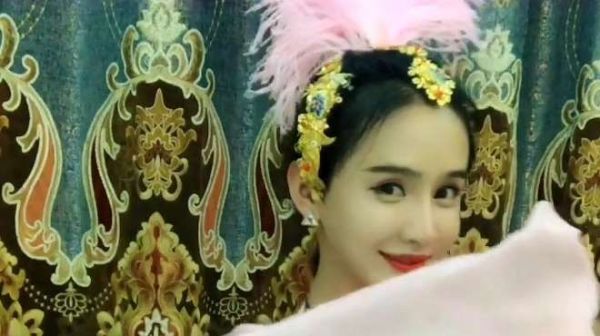 黑龙江90后小伙讨厌男性特征,偷偷攒钱做变性手术,得到妈妈支持