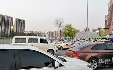 踩刹车有尖锐刺耳的声音怎么回事