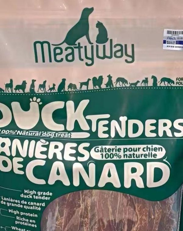 征服拉不拉猪的宠物风干零食，爵宴鸭肉干真的值得吹爆～-有驾
