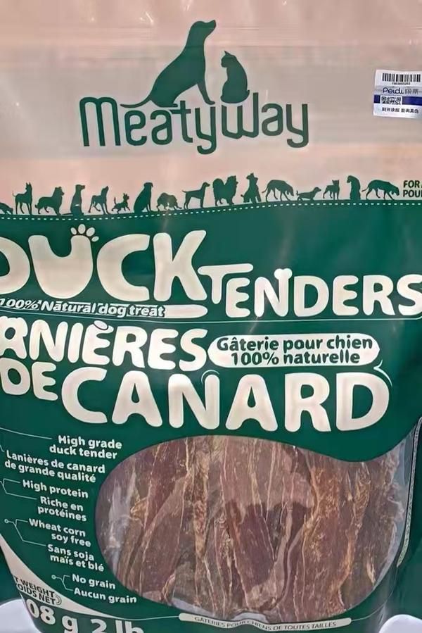 征服拉不拉猪的宠物风干零食，爵宴鸭肉干真的值得吹爆～-有驾